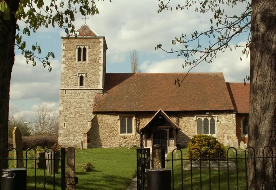 Holy Cross, the parish church of old Basildon   geograph.org.uk   762302
