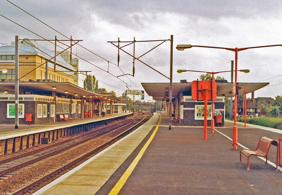 Potters Bar station geograph 3851936 by Ben Brooksbank