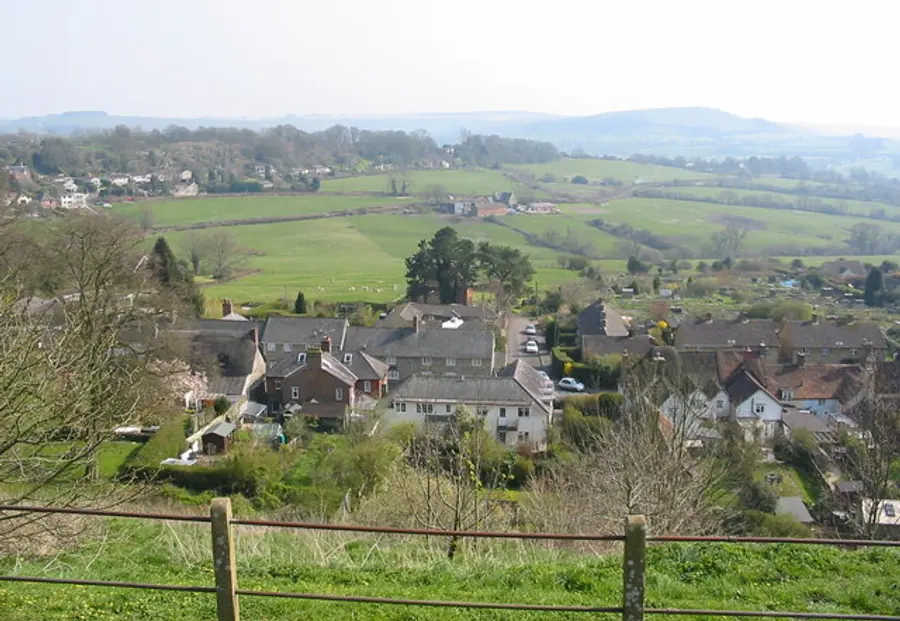 View from Abbey Walk, Shaftesbury, Dorset.   geograph.org.uk   411157