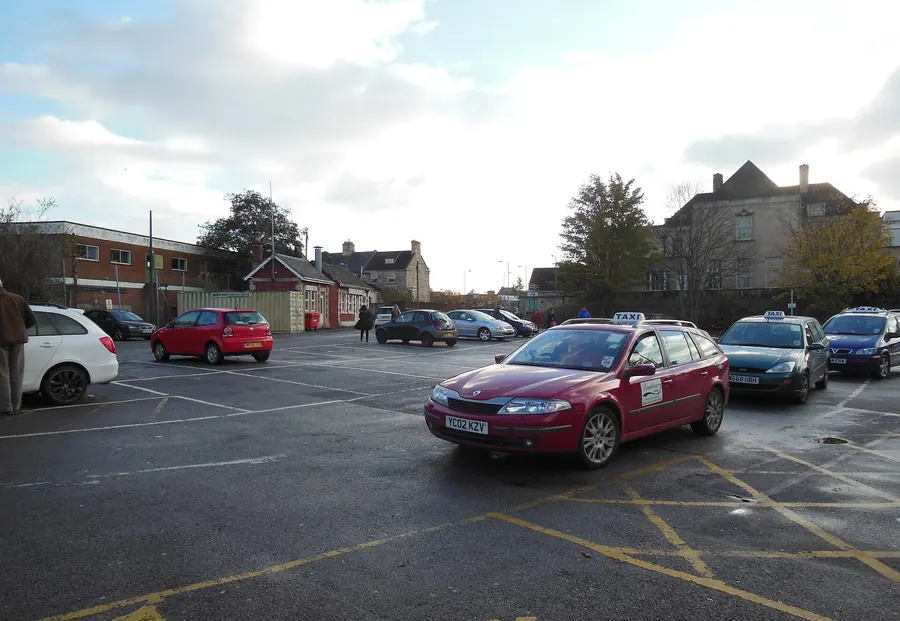 Trowbridge station car park   geograph.org.uk   3735507